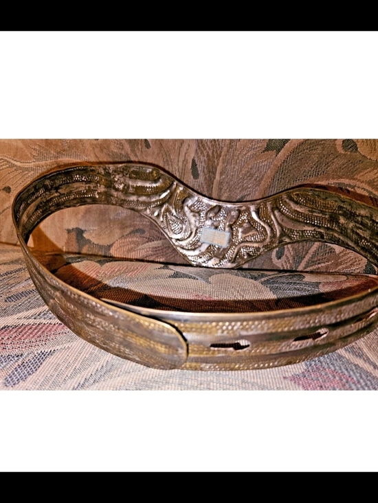 Handcrafted Silver-Tone Women\'s Metal Statement Belt Made In India main image 9